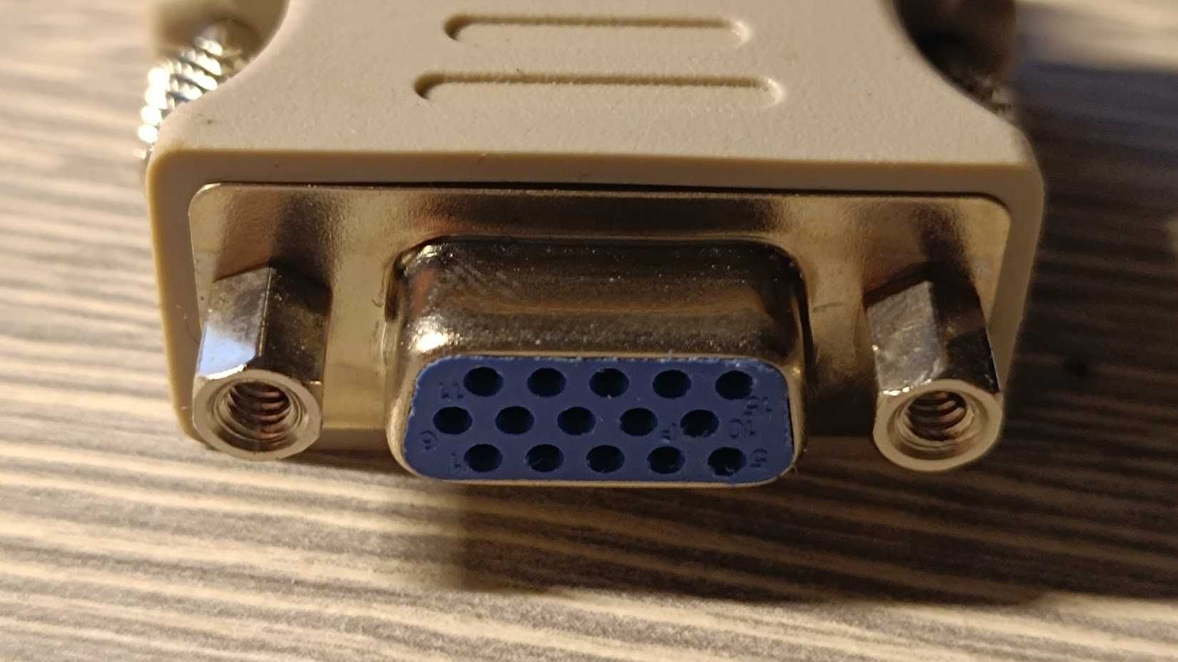 Продам переходник DVI/VGA белый