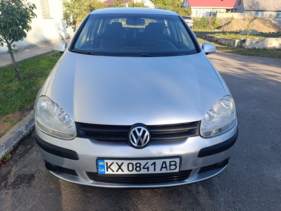 Продам гарний обслужений автомобіль
