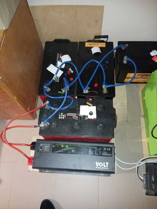 Аварійне джерело живлення Volt Polska Power Sinus 3000 12/220В