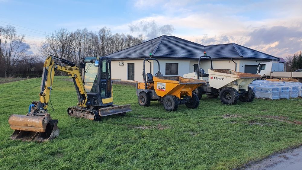 Wynajem minikoparka 2 T JCB Yanmar 2.7 T  wozidło prace ziemne Radłów