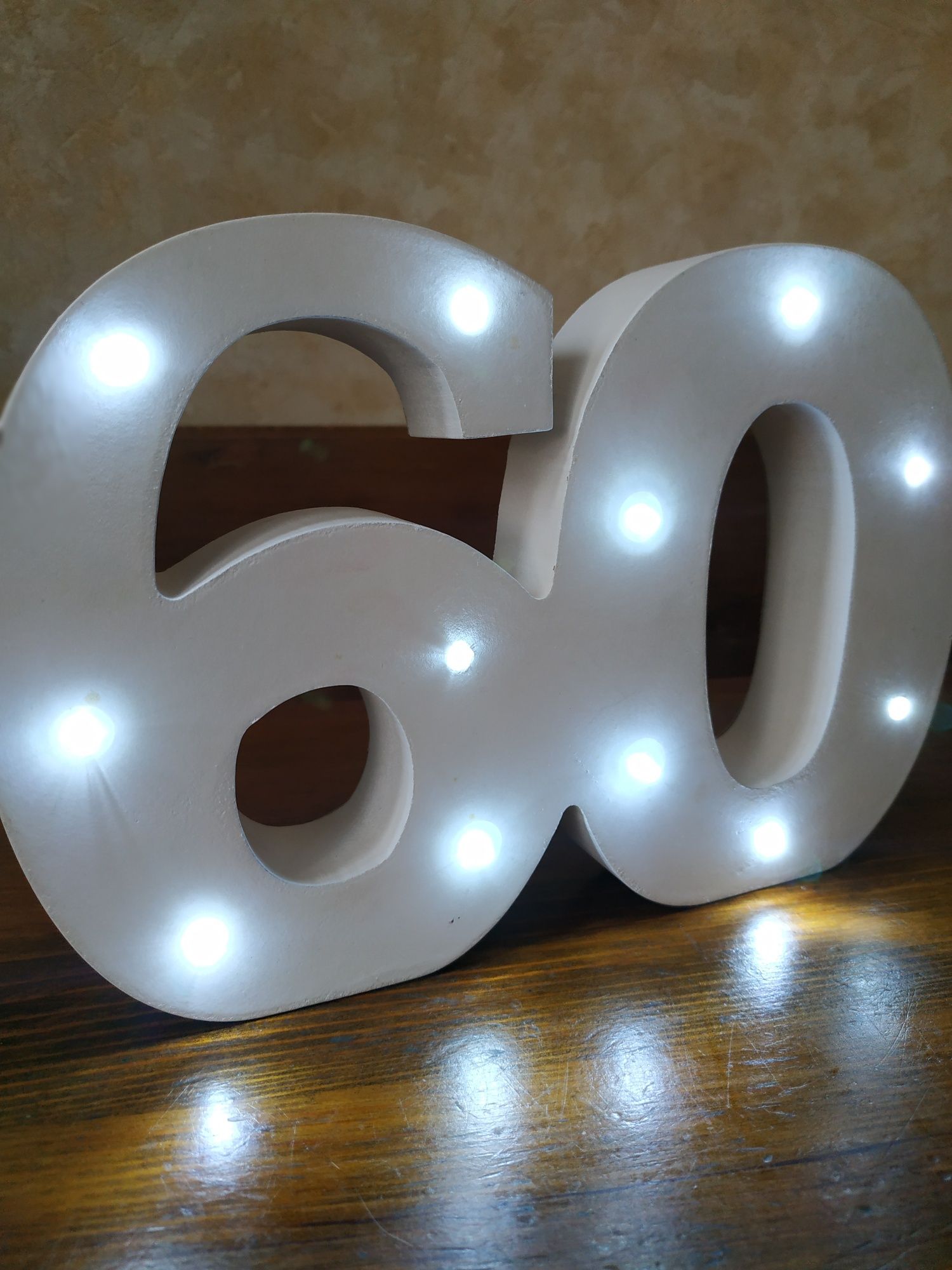 Светящиеся цыфры 60 на день рождения с лампочками,подсветкой, юбилей.