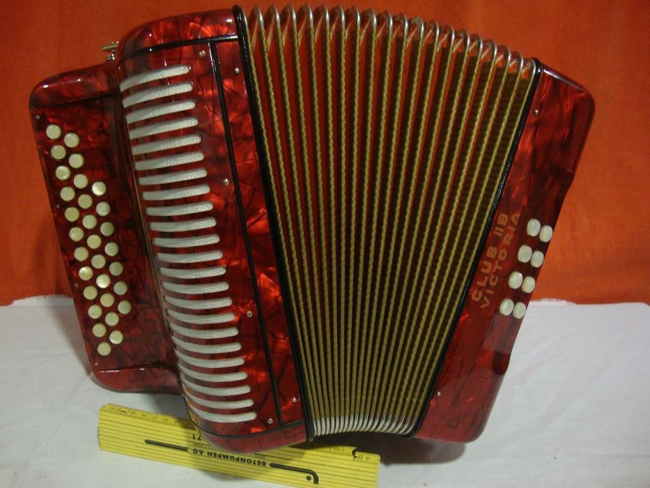 Hohner Club IIb Victoria 2 voz