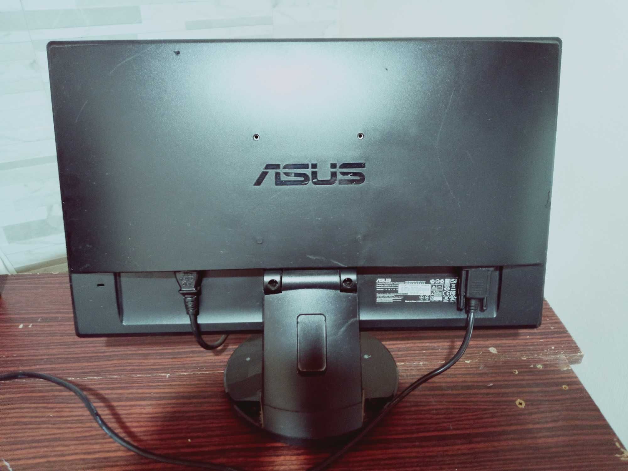 Monitor Asus 23.8