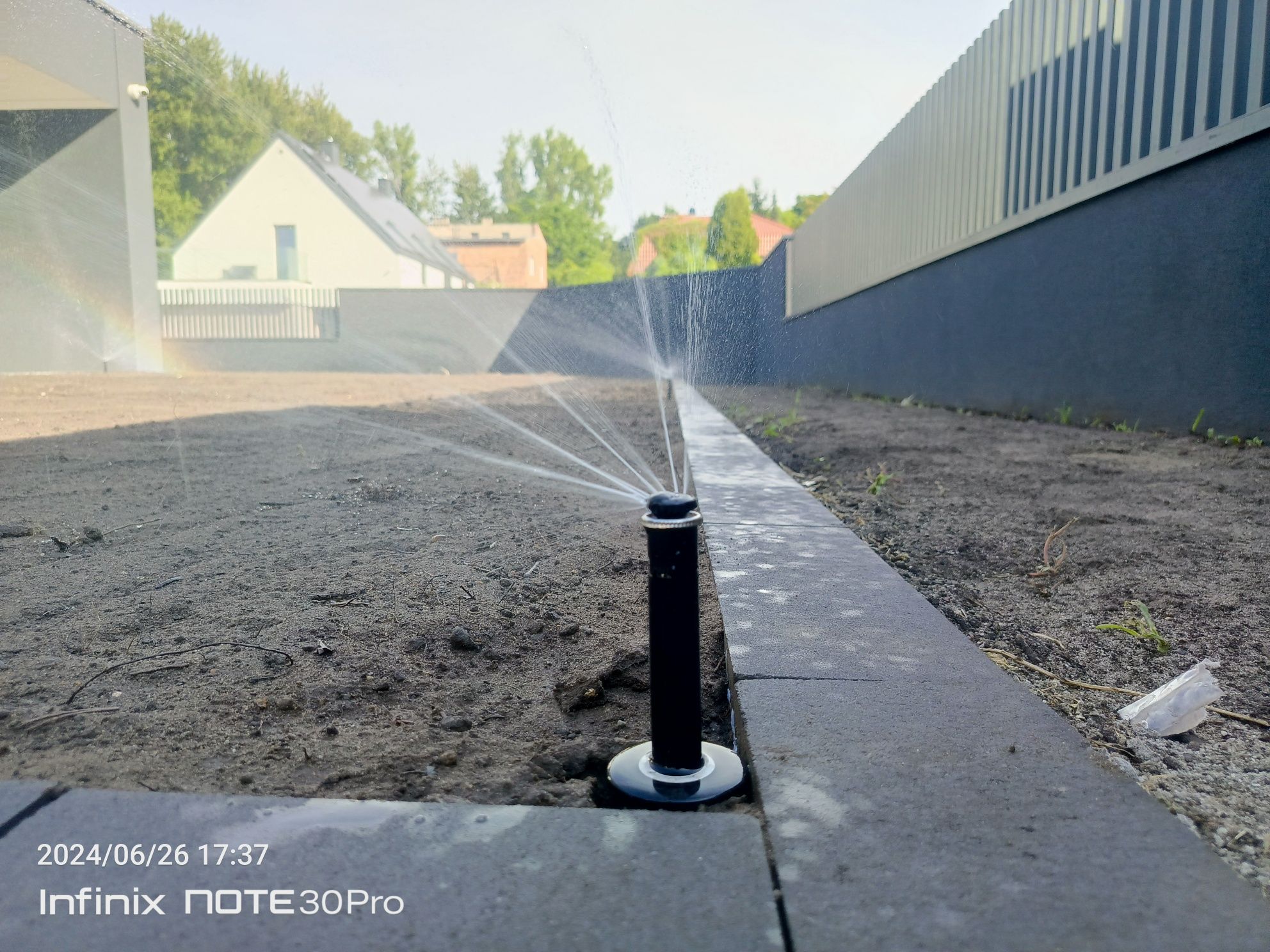 Automatyczne nawadnianie trawników