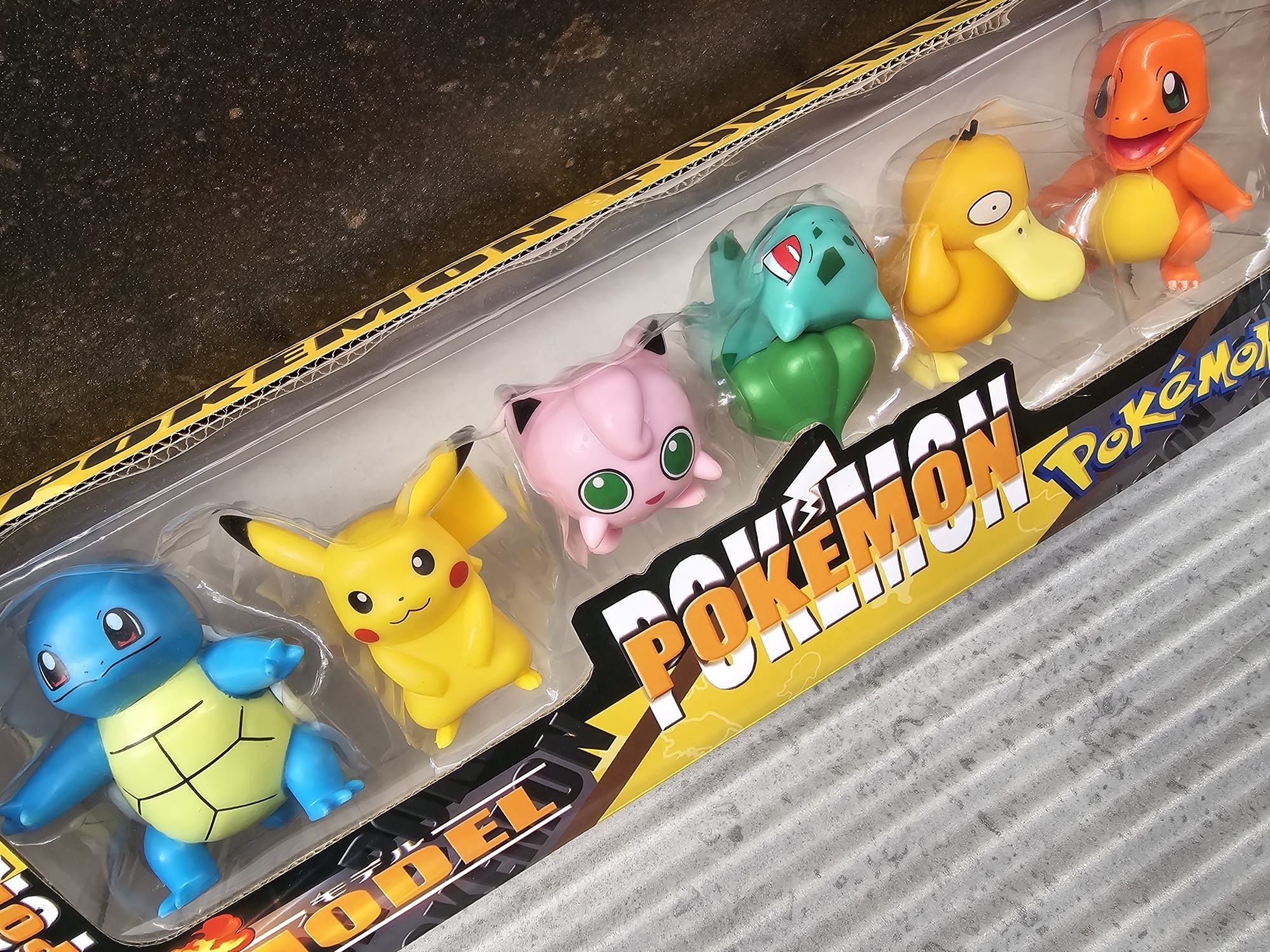 Nowy zestaw figurek figurki Pokemon - zabawki