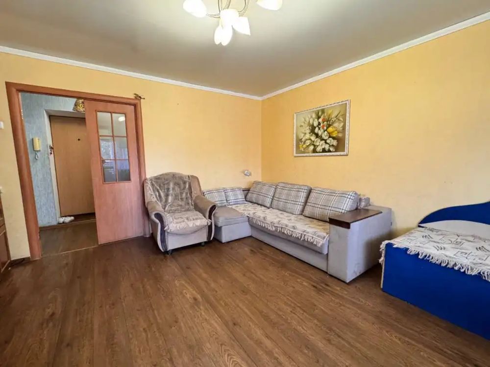 Реальная! Продам 3к квартиру в Кирпичном Доме 72м2 Калиновая,Образцова