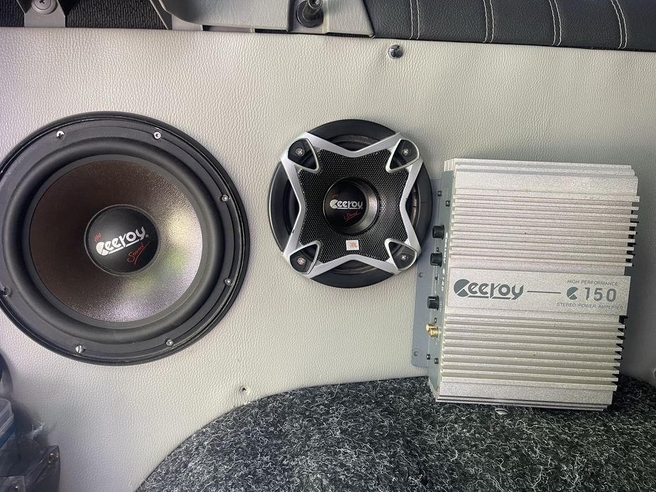 Автопідсилювач Ceeroy