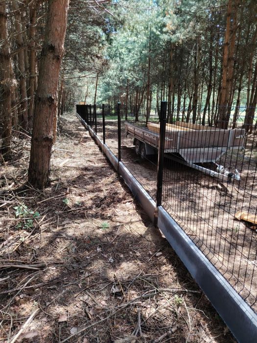 Budowa ogrodzeń panelowych,siatki i inne.