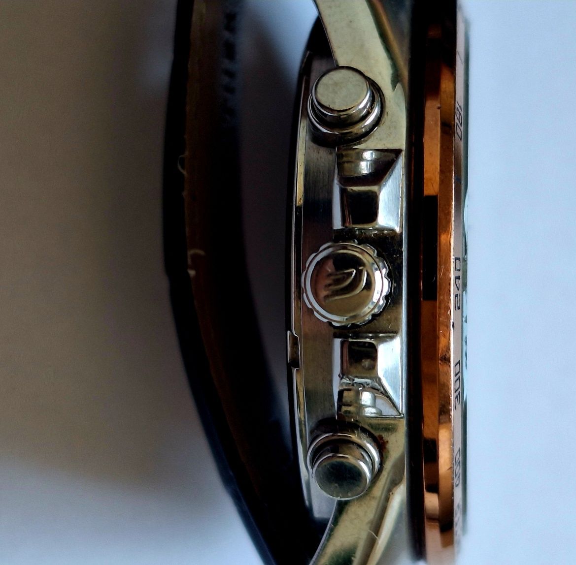 Zegarek Casio EFR-512L-AVEF