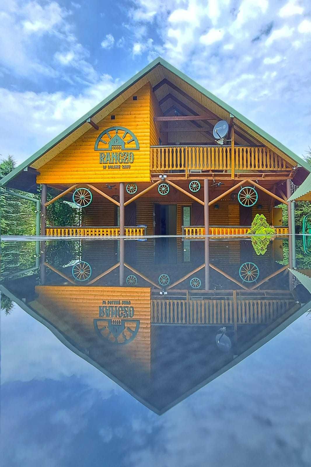 Całoroczny duży domek z DARMOWĄ Sauną i Jacuzzi nad rzeką - Bieszczady