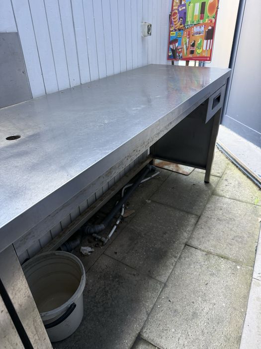 Bancada em Inox com uma gaveta