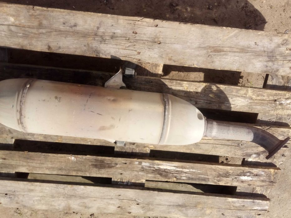 toyota AURIS E18 II 13-18 1,33 99km wydech środkowy