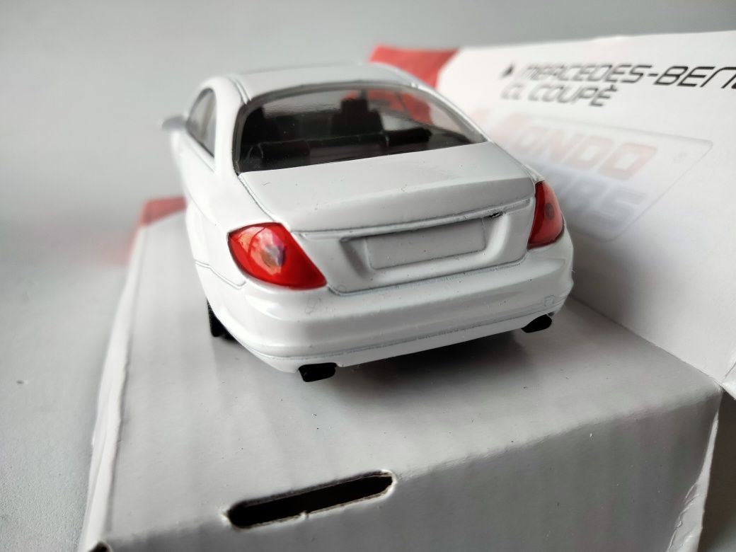 1:43 Mercedes CL Class Coupé (2005)