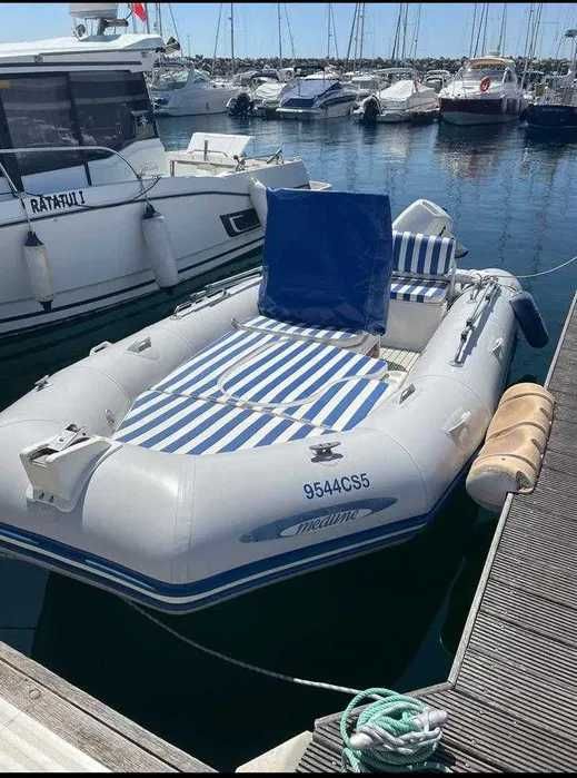 Barco Semirrígido Zodiac 5m
