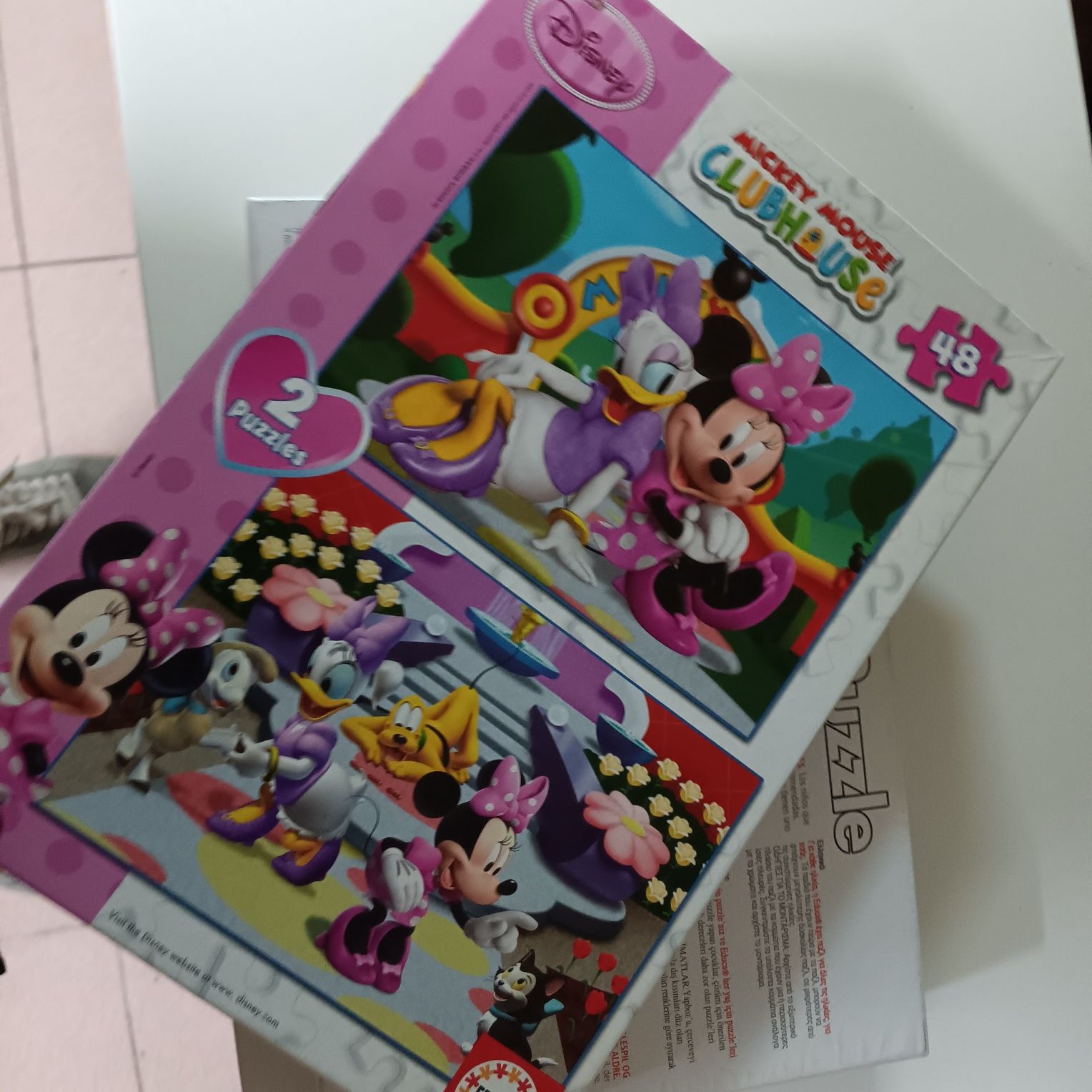 2 puzzles disney - 3 a 5 anos