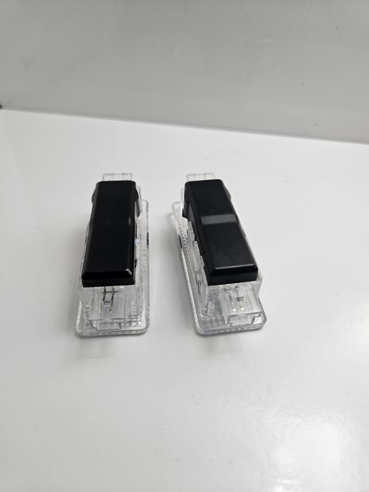 BMW, подсветка, проэктор в карты дверей