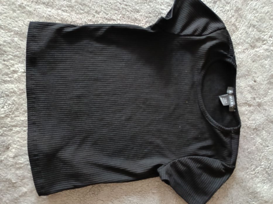 Bluzeczka unisex, Primark, rozmiar 128.