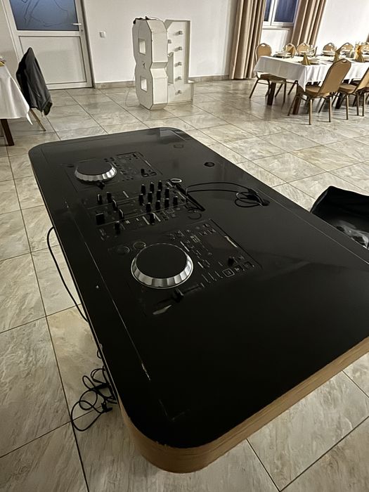 Stoł djski, stół pod konsole, DJ, stanowisko