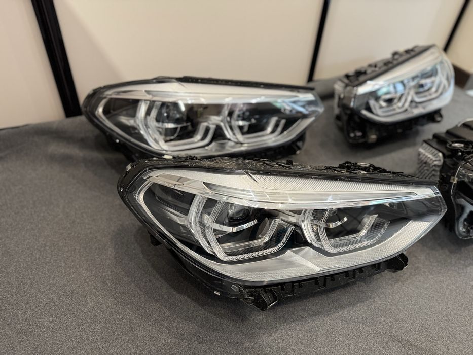 Фари BMW X3, X4 ( G01, G02 ) комплект Adaptive LED з блоками