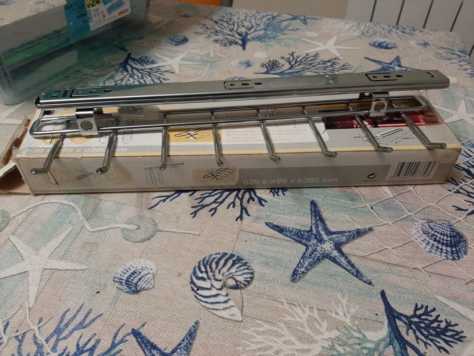 Porta Gravatas marca Spceo