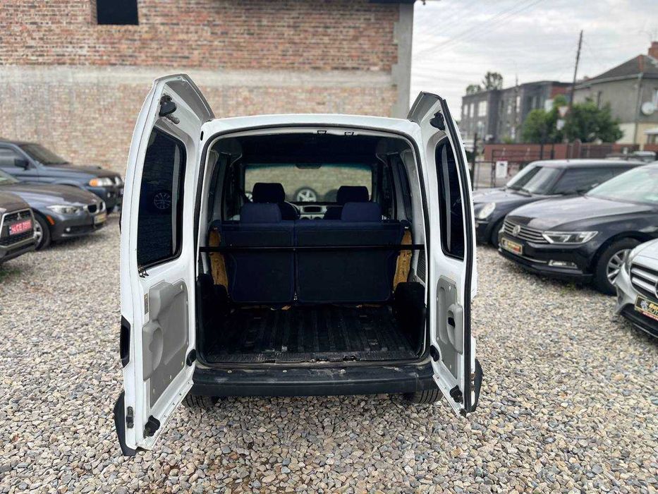 Renault Kangoo 2004р.в 1.6 л.Газ\Бензин.Оригінальний пасажир