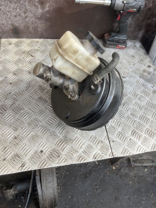 Главный тормозной вакуумный  хюндай терракан hyundai terracan