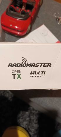 Radio novo na caixa Radiomaster T8 Lite