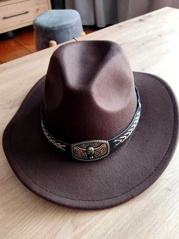 Kapelusz brązowy ciemny brąz kowbojski klasyczny uniwersalny wild west