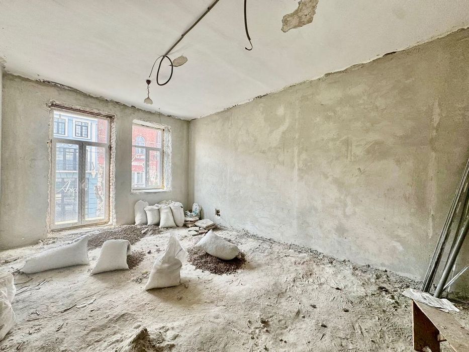 Продається 1-кімнатна квартира в центрі Чорткова