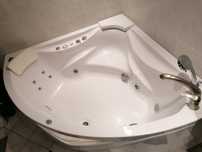Wanna z hydromasażem PoolSpa