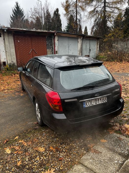 Subaru Legacy, sprzedaję jako uszkodzony