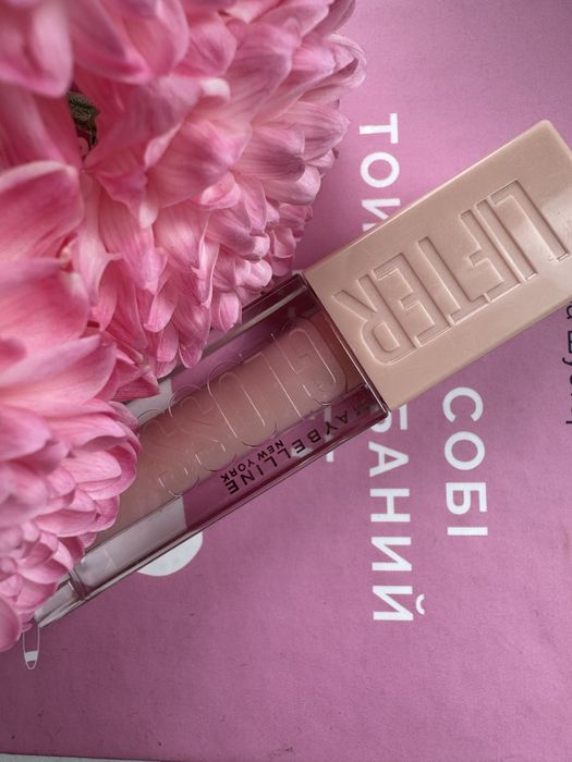 Зволожувальний блиск для губ Maybelline New York Lifter Gloss 002 Ice