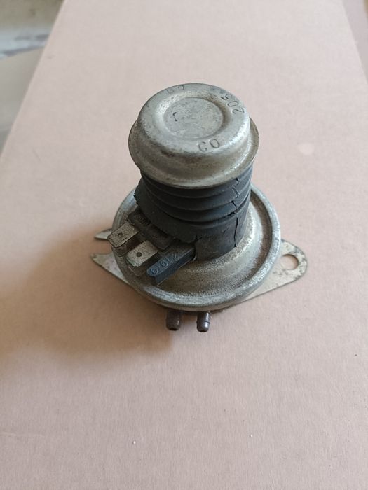 Насос омывателя ВАЗ 2103