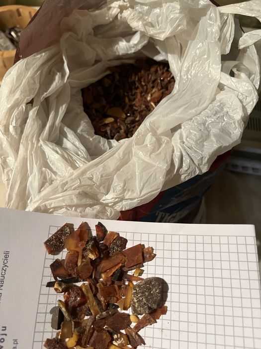 Bursztyn 5kg ścinki