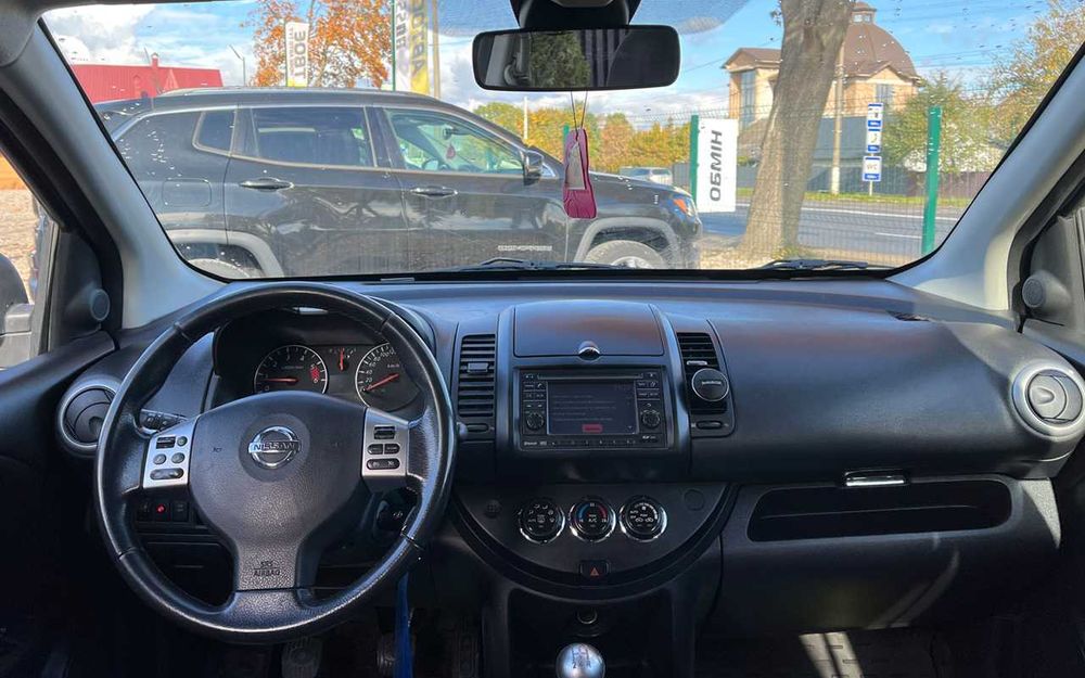 Nissan Note 2011