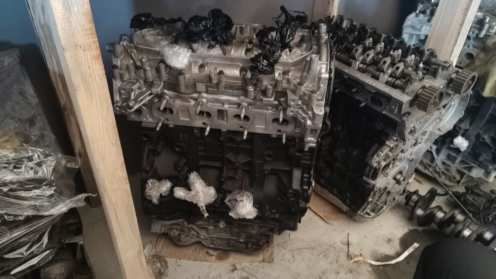 Двигун двигатель мотор 2.3 biturbo M9T716 m9tf716 master movano intars