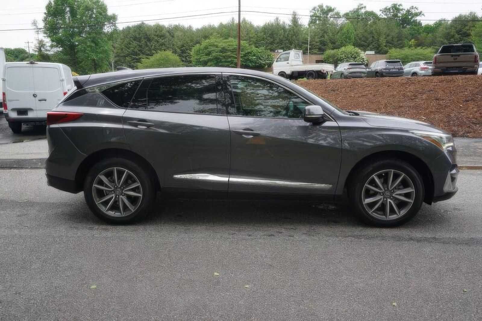 2021    Acura RDX