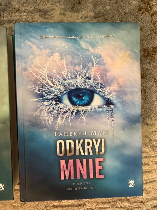 3 pierwsze tomy "Shatter me"/"Dotyk Julii" Tahereh Mafi