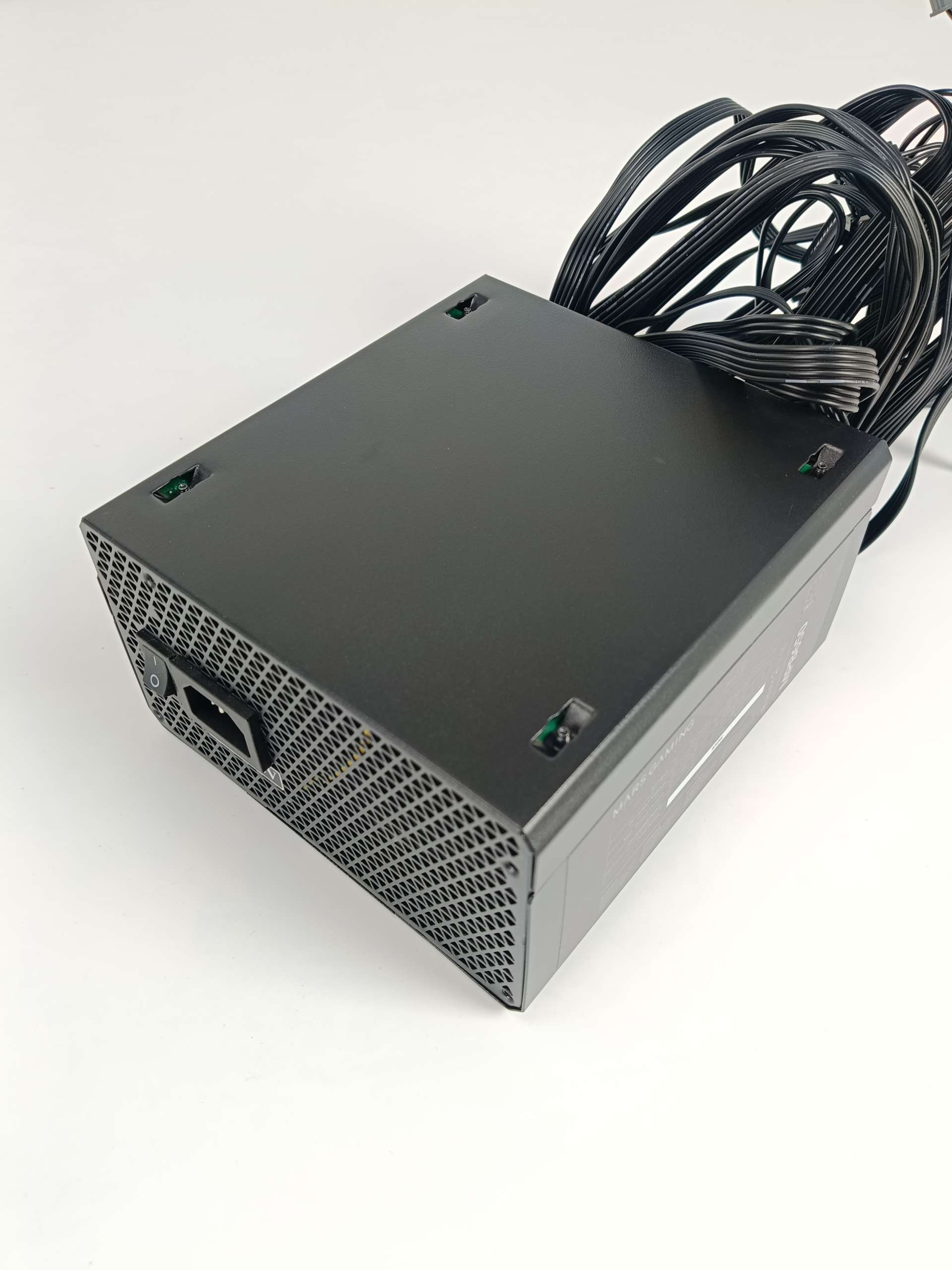 Zasilacz Mars Gaming MPB650 650 W 80 PLUS Bronze