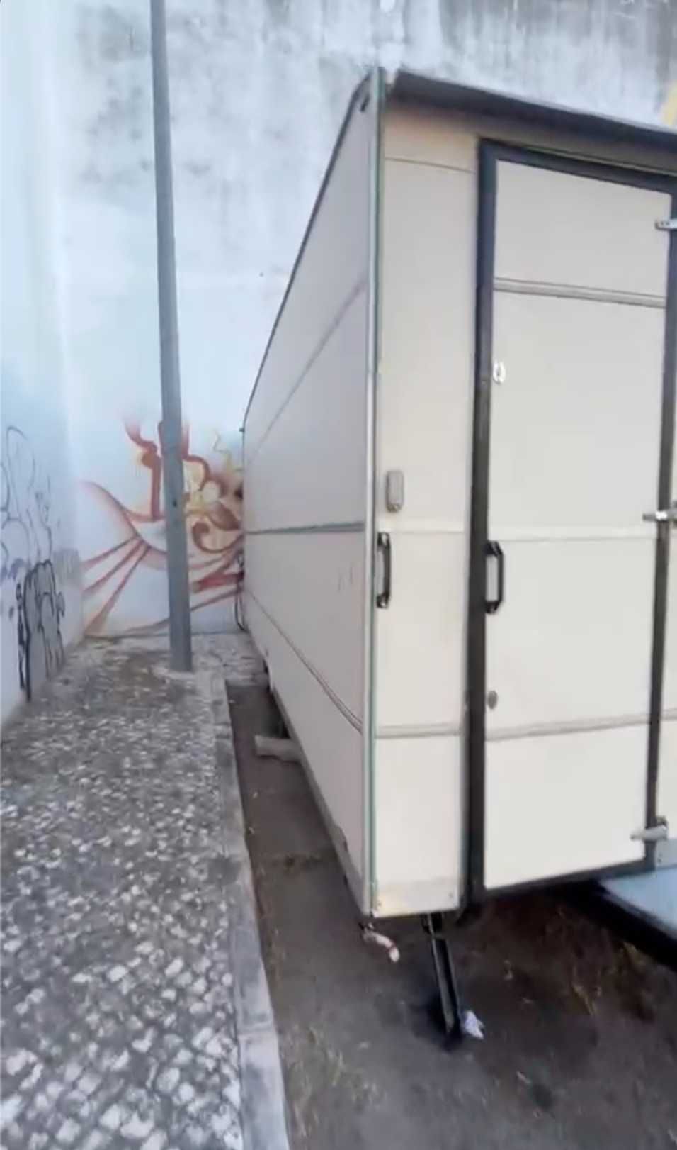 Roloute Grande Moderna