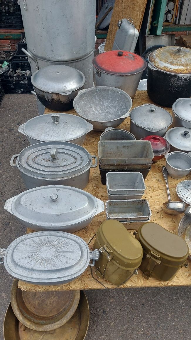 Кастрюли, сковородки, пательня, казан, пельменница, орешница