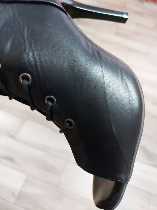 Продам туфлі для хілс[ high heels), 37p