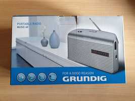 Radio Portatil Grundig como novo