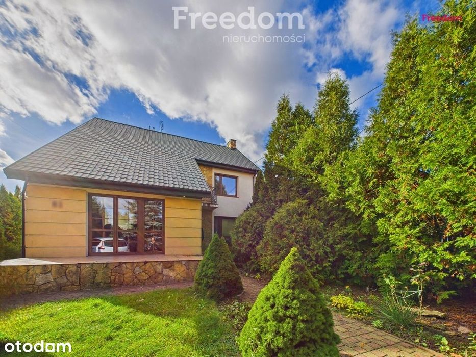 Dom wolnostojący Łuczynów gmina Kozienice.