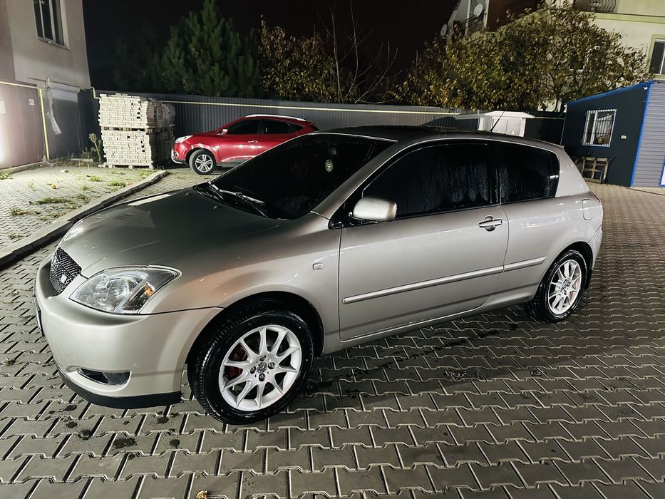 Toyota Corolla 1.8л 2003г