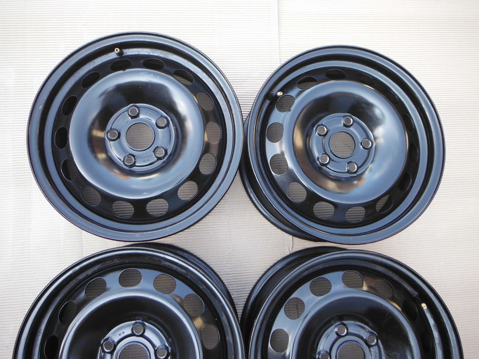Felgi Stalowe VW Golf V VI VI Touran Jetta Caddy 16 5x112 et48