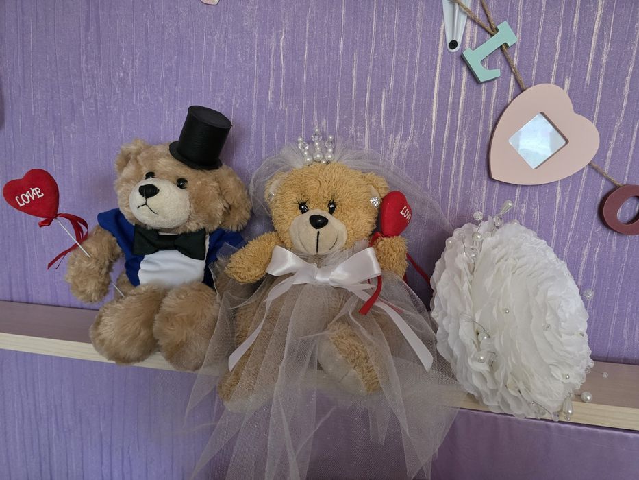 Весільні прикраси різні