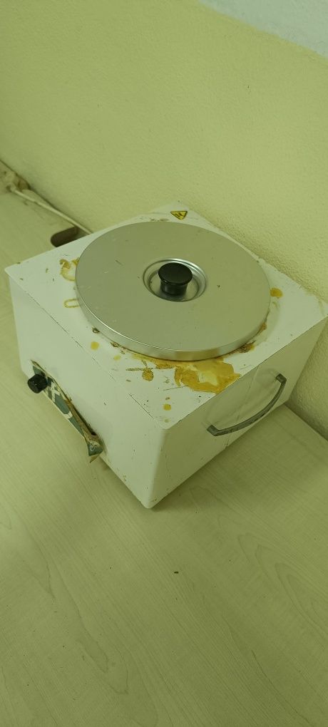 Vendo panela de cera