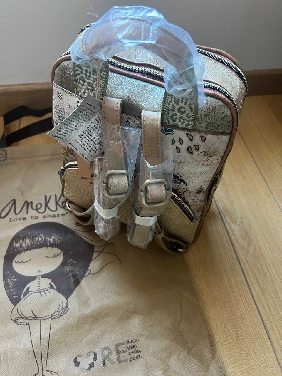 Mochila Anekke NOVA