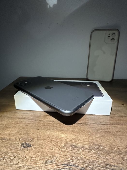 iPhone 11 *Stan BDB*